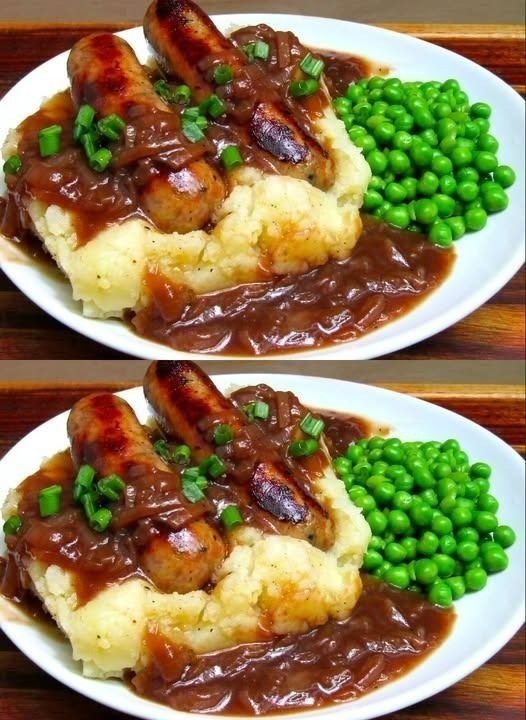 This is Why You Should Stop Boiling Mashed Potatoes in Water